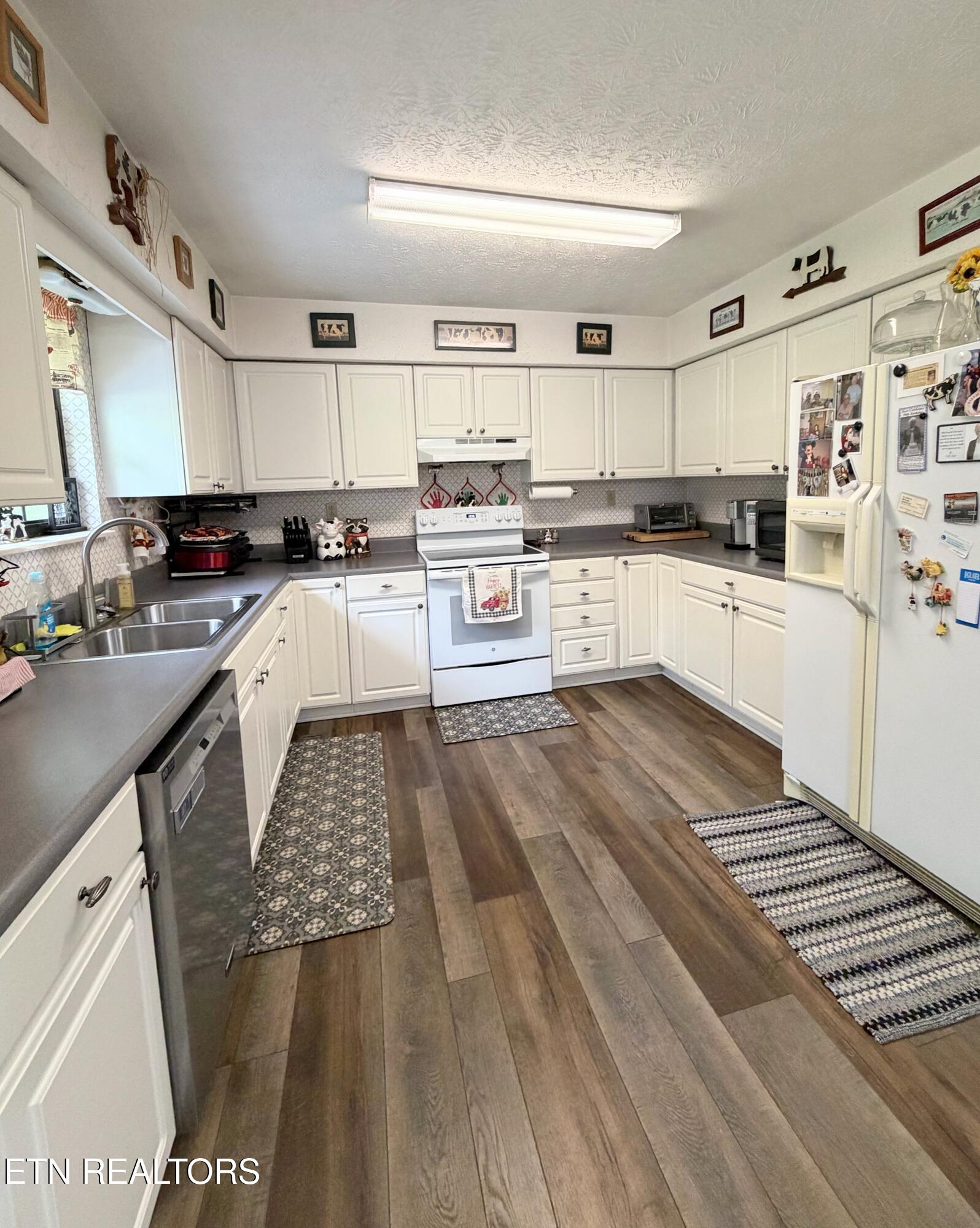 195 Booker Road Maynardville, TN 37807 - Photo 4 of 20 Kitchen