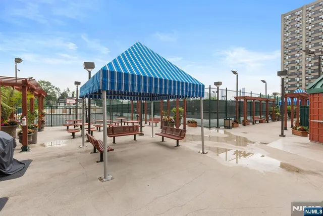 a view of a basketball court