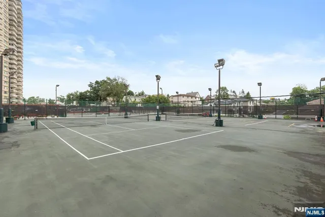 $215,000 | 555 North Avenue, Unit 15W, Fort Lee, NJ 07024