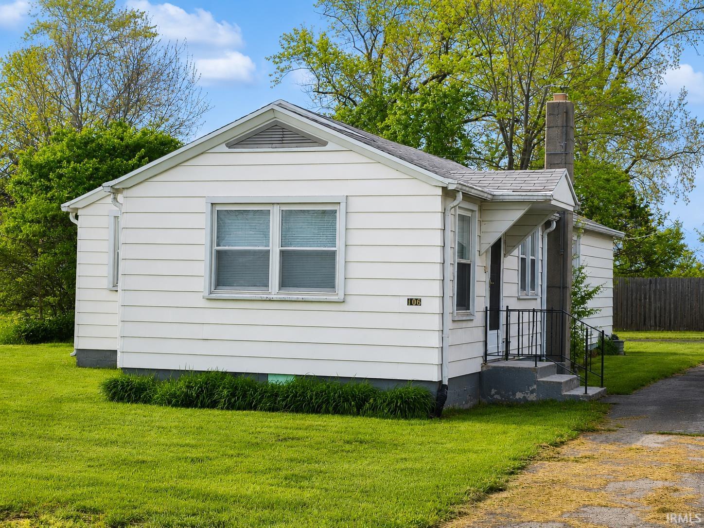 3114 West Devon Road Muncie, IN 47304 - Photo 2 of 44