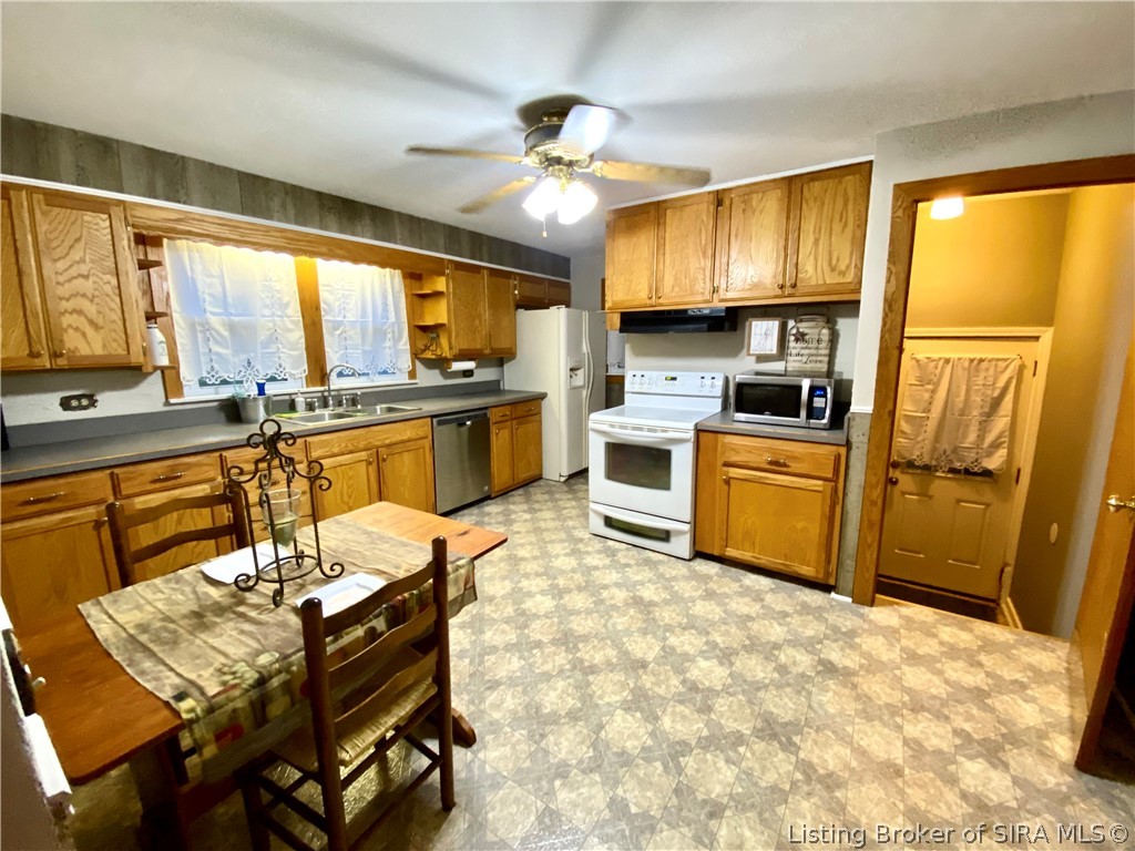 3712 Caney Road Henryville, IN 47126 - Photo 20 of 45