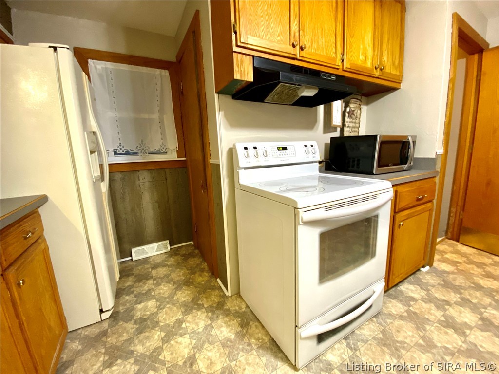 3712 Caney Road Henryville, IN 47126 - Photo 24 of 45
