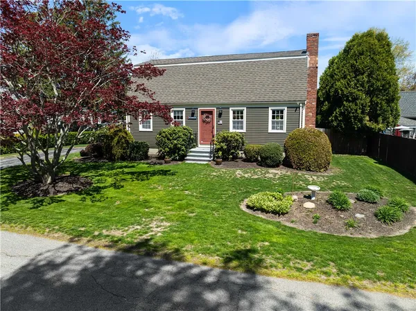$669,000 | 43 Academy Avenue, Bristol, RI 02809