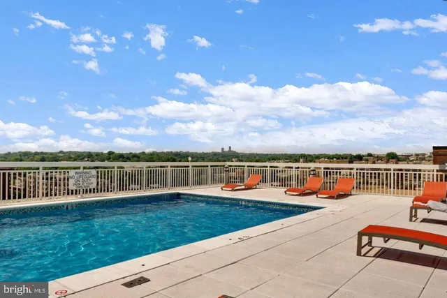 a outdoor view with a sitting space