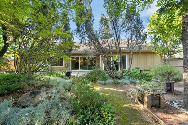 $649,000 | 8958 Sunset Avenue, Fair Oaks, CA 95628