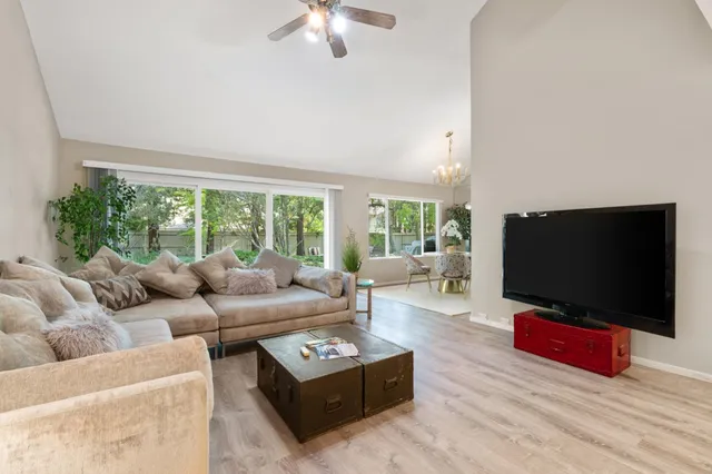 $649,000 | 8958 Sunset Avenue, Fair Oaks, CA 95628