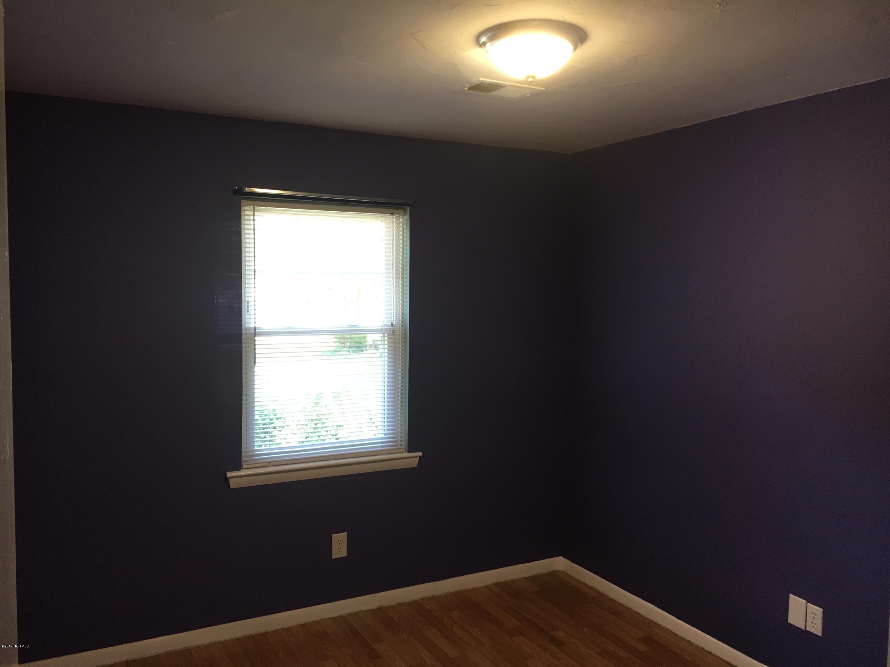 625 Rheims Way Wilmington, NC 28412 - Photo 6 of 13 IMG_8425
