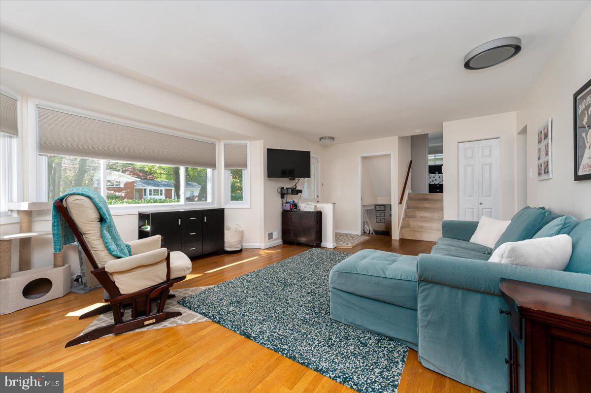 1020 Kathryn Road Silver Spring, MD 20904 - Photo 8 of 36 Gallery Image 8