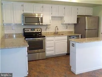 $1,775 | 123 Creekside Court, Newark, DE 19702