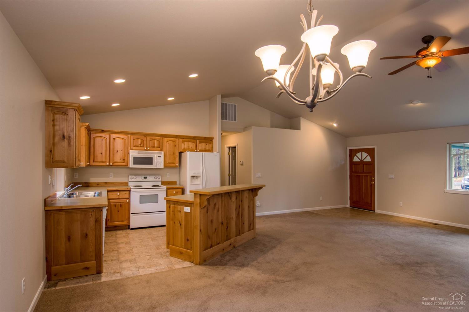 17166 Merced Road Bend, OR 97707 - Photo 8 of 24 Additional Photo