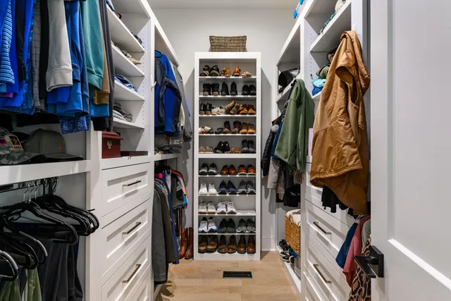 $807,500 | 9431 Calder Circle, Ooltewah, TN 37363