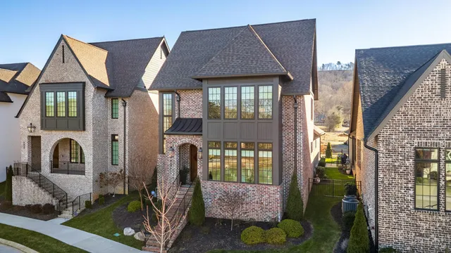 $807,500 | 9431 Calder Circle, Ooltewah, TN 37363