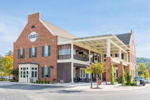 $807,500 | 9431 Calder Circle, Ooltewah, TN 37363