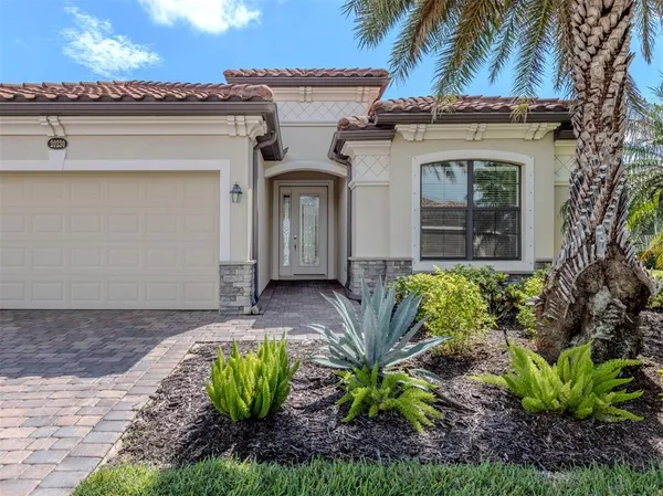 $539,000 | 20230 Granlago Drive, Venice, FL 34293