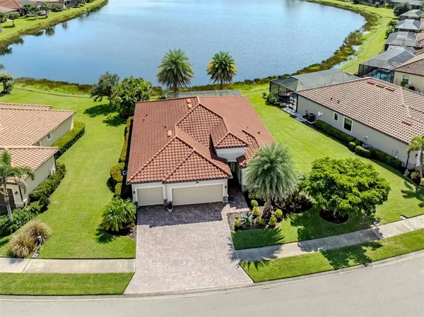 $539,000 | 20230 Granlago Drive, Venice, FL 34293