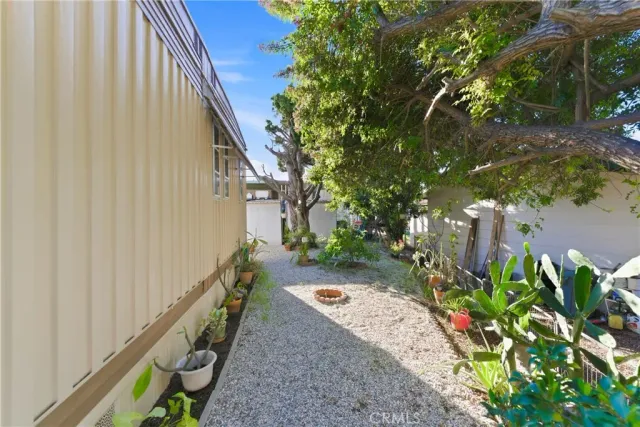 $168,000 | 1630 Barranca Avenue, Unit 126, Glendora, CA 91740