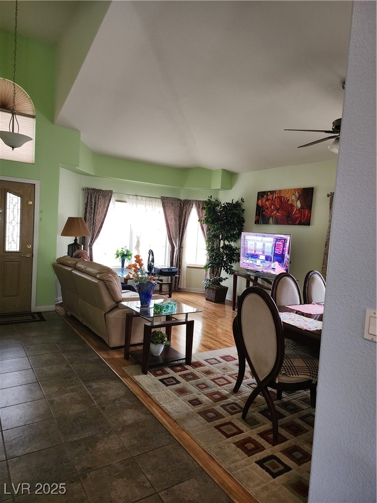 2138 Eaglepath Circle Henderson, NV 89074 - Photo 7 of 25