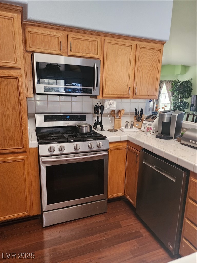2138 Eaglepath Circle Henderson, NV 89074 - Photo 10 of 25