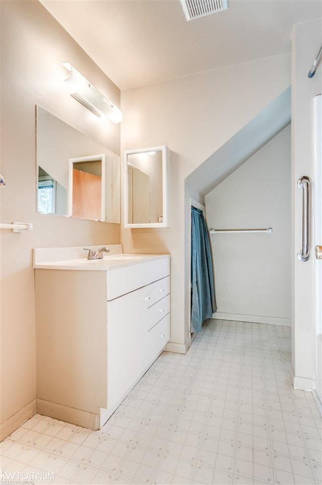 7347 Maple Road Lexington, MI 48450 - Photo 5 of 46