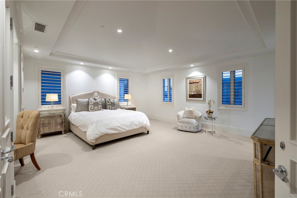 2258 Channel Road Newport Beach, CA 92661 - Photo 41 of 54 a bedroom with a bed a couch and dresser
