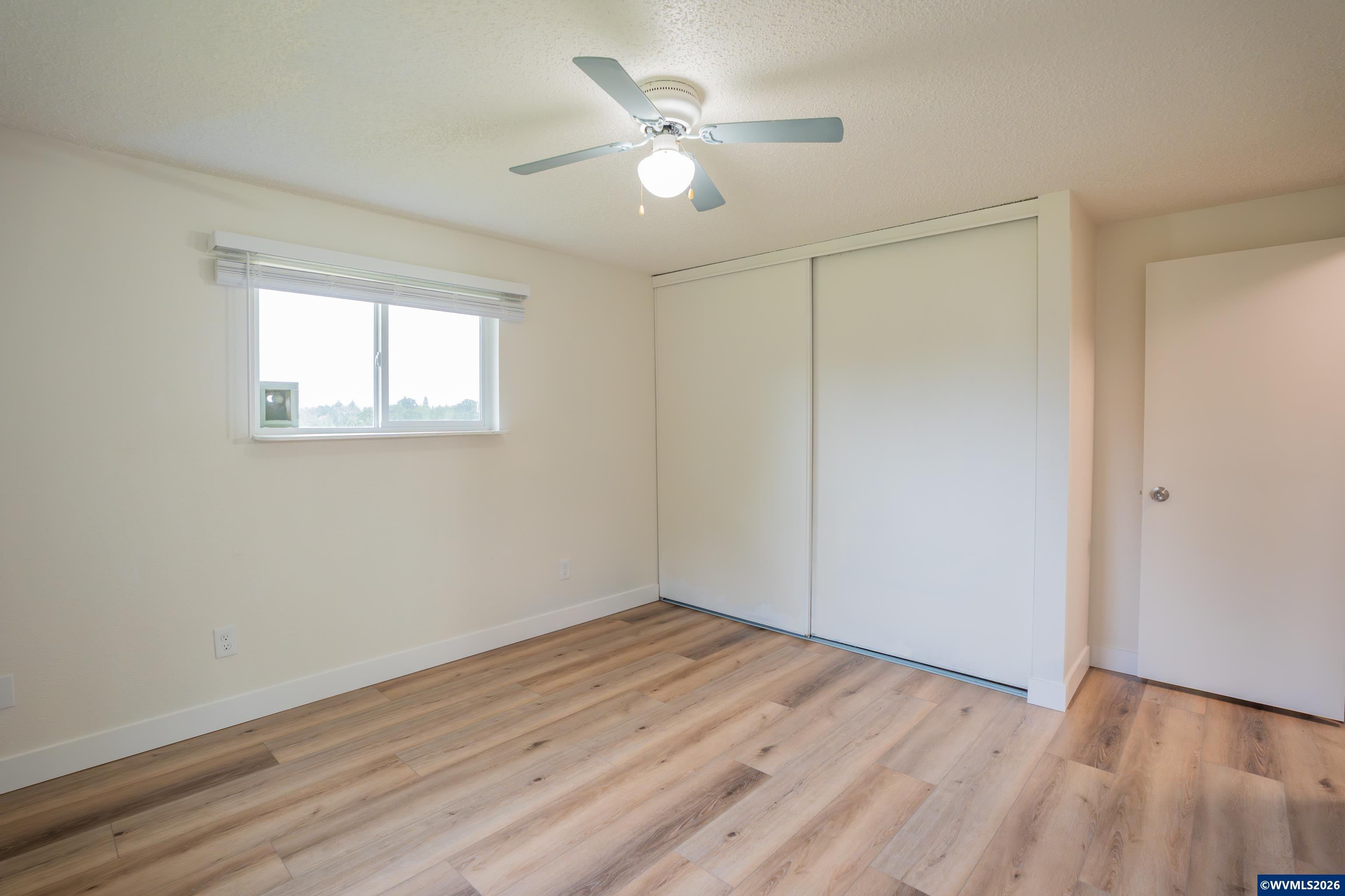 40025 Crestview Lane Lebanon, OR 97355 - Photo 19 of 39