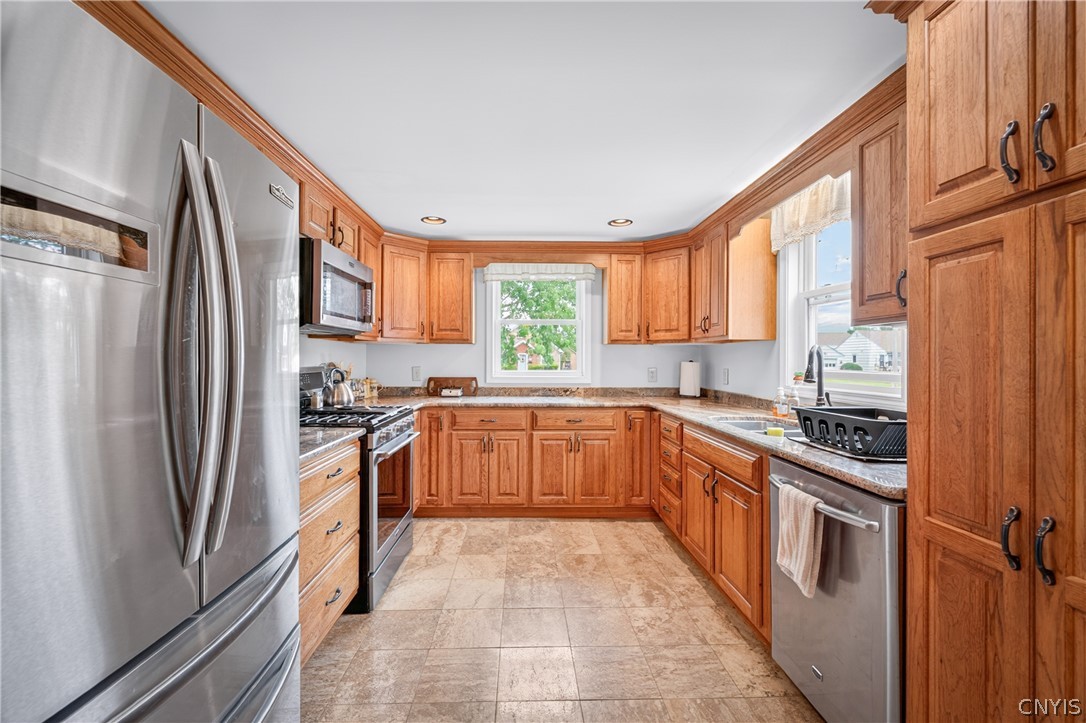 1007 Van Buren Avenue Rome, NY 13440 - Photo 6 of 50