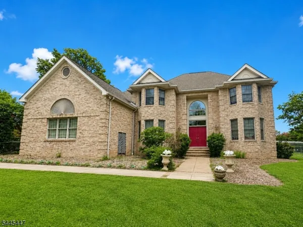 $799,000 | 15 Scenic Drive, Ewing, NJ 08628
