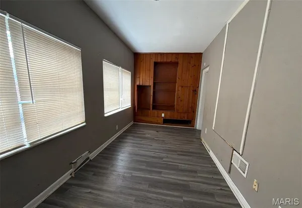 $110,000 | 1082 Fontaine Place, St. Louis, MO 63137