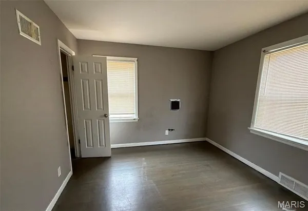 $110,000 | 1082 Fontaine Place, St. Louis, MO 63137