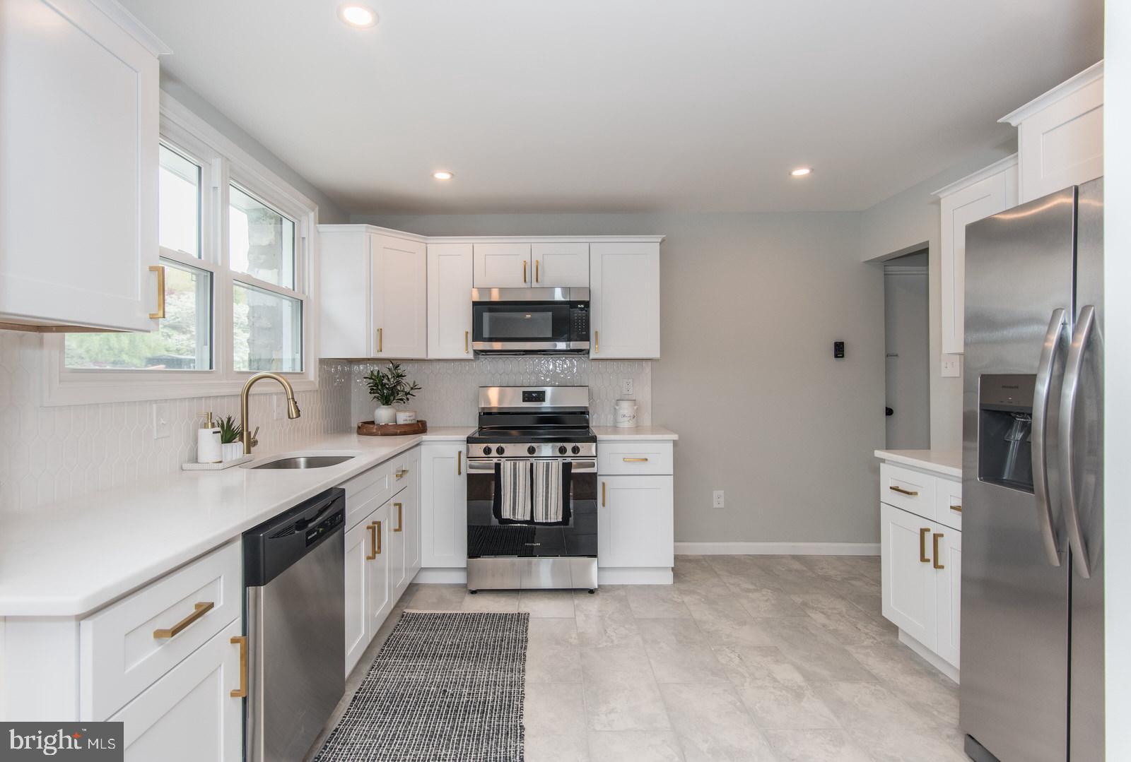7901 Verree Road Philadelphia, PA 19111 - Photo 11 of 60 Gallery Image 11