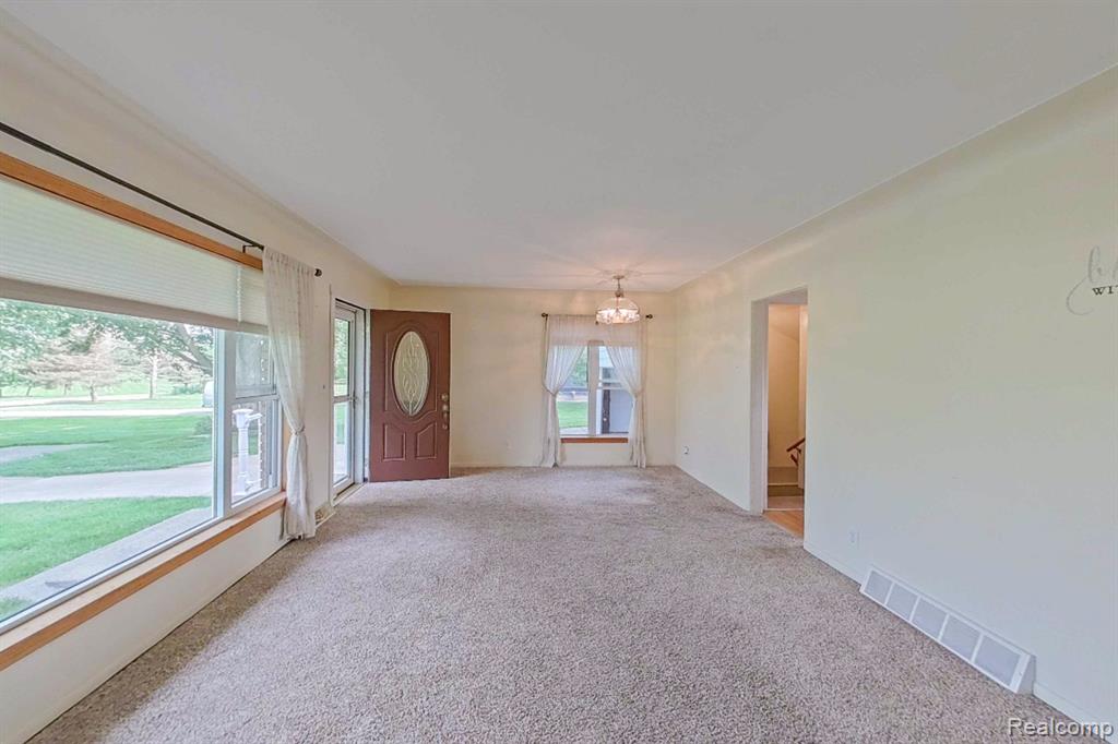 12463 Odell Road Linden, MI 48451 - Photo 10 of 43