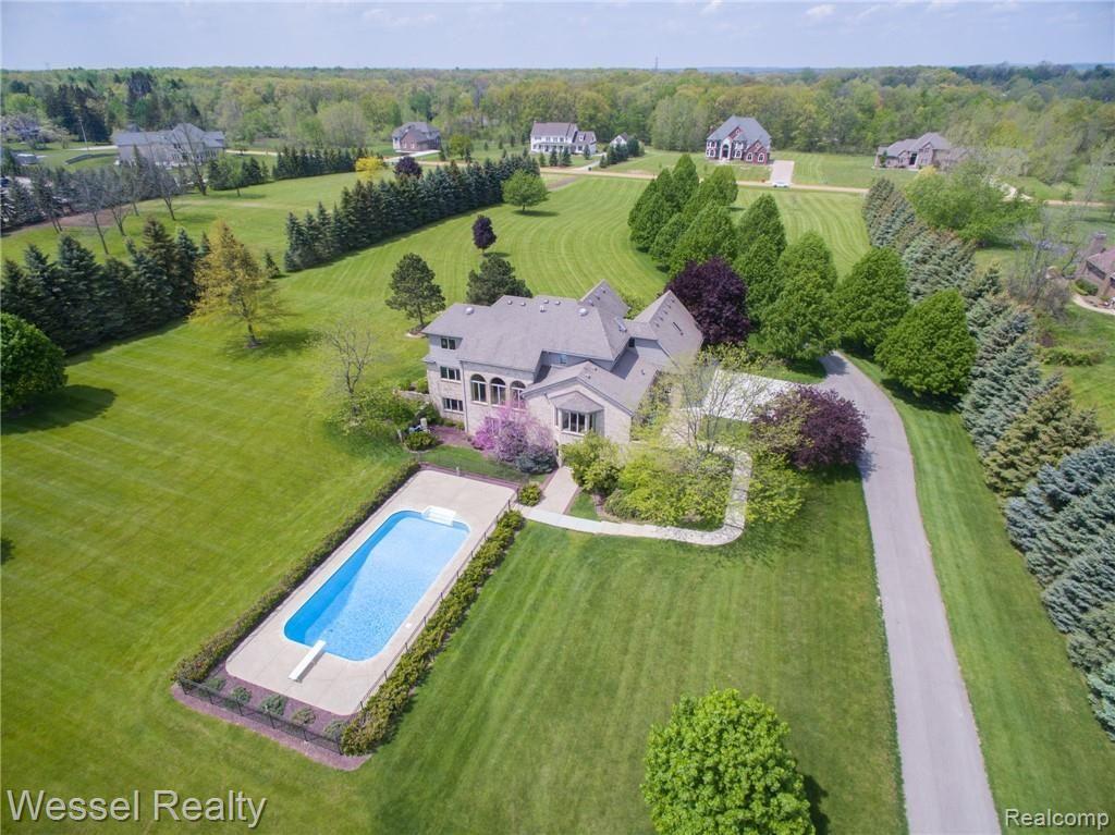 67380 Quail Ridge Washington, MI 48095 - Photo 4 of 58 QuailRidge-050.jpg