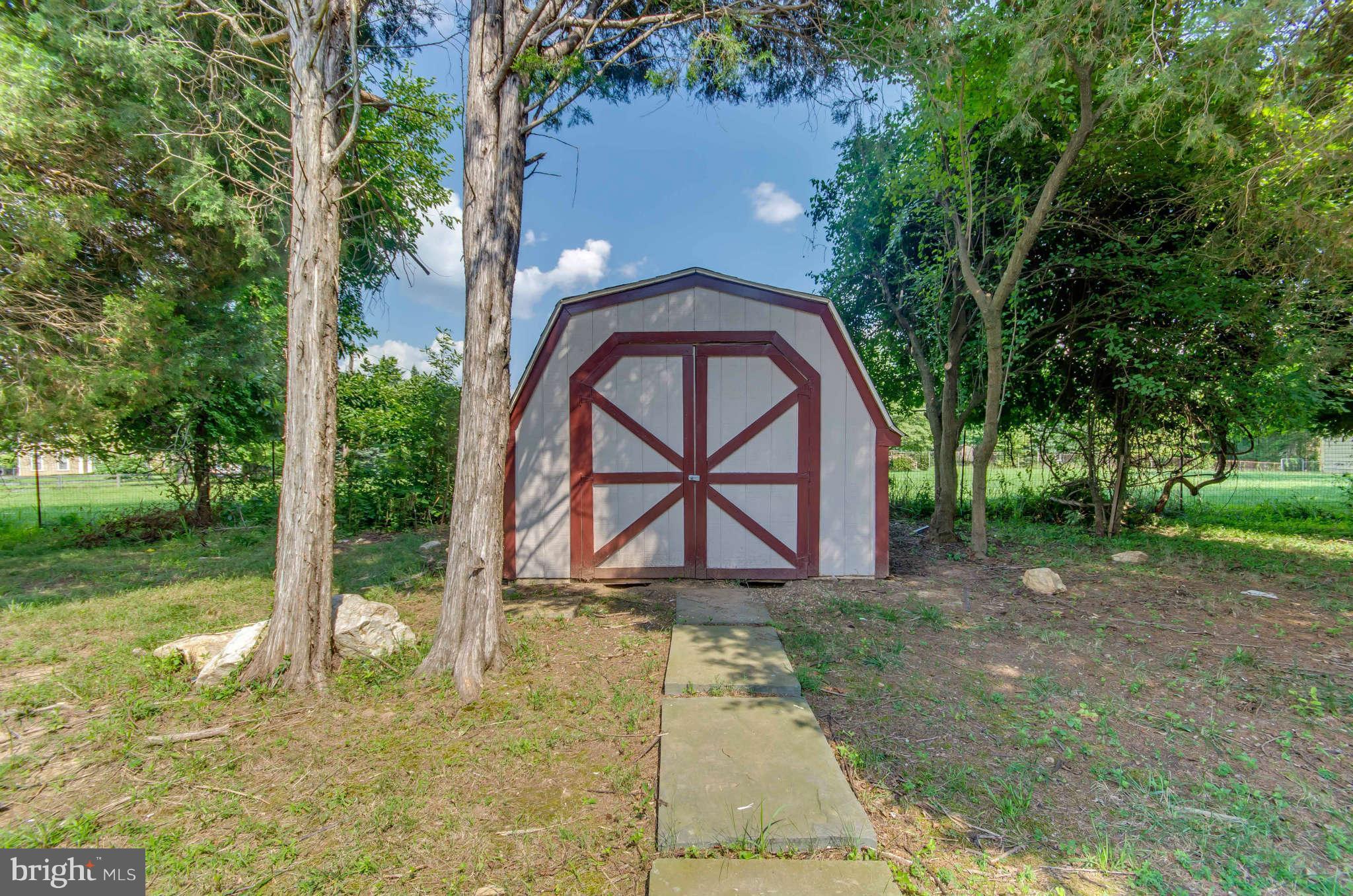 13905 Wagon Way Silver Spring, MD 20906 - Photo 14 of 29 Storage Shed