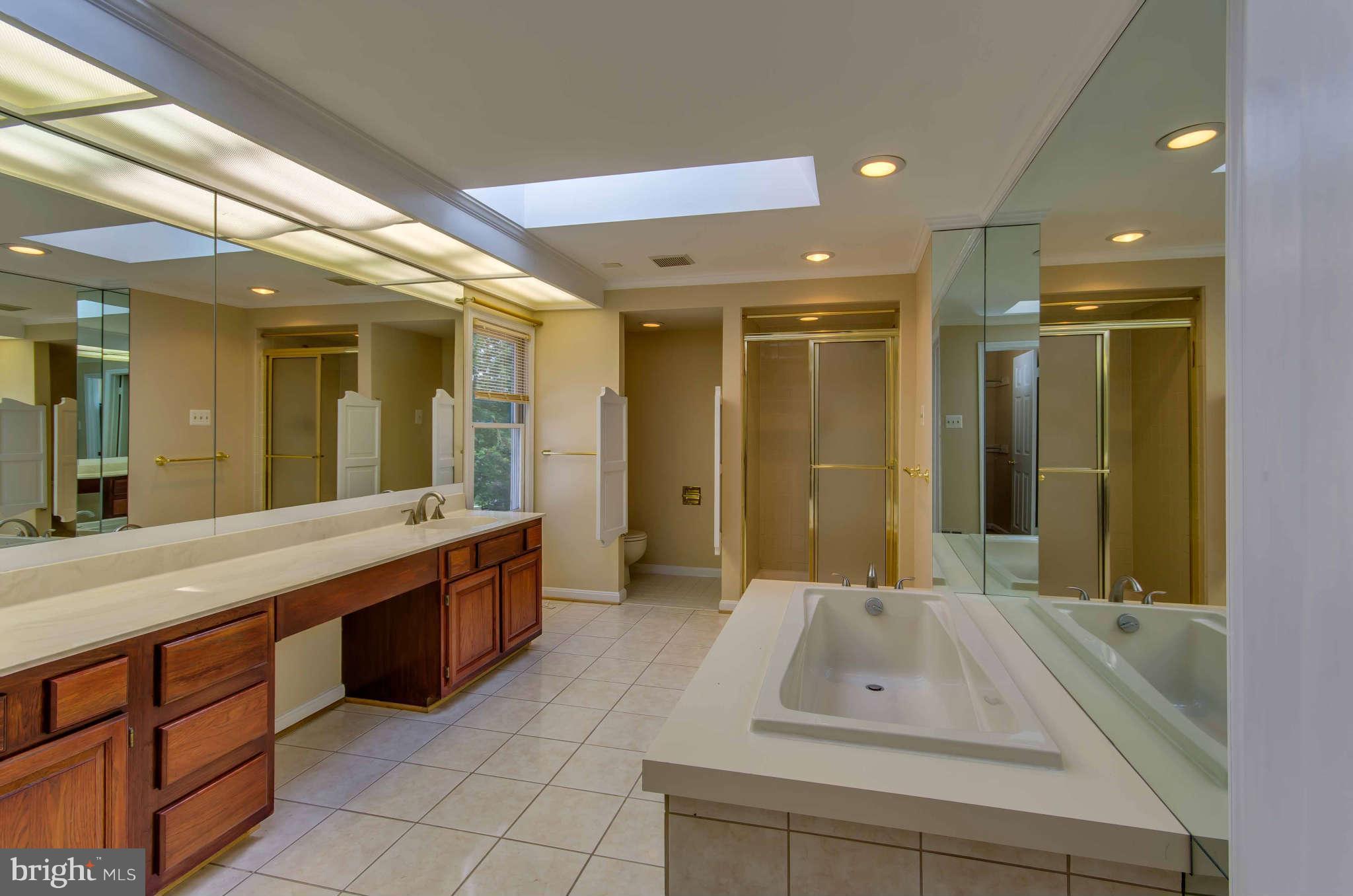 13905 Wagon Way Silver Spring, MD 20906 - Photo 22 of 29 Bath Master