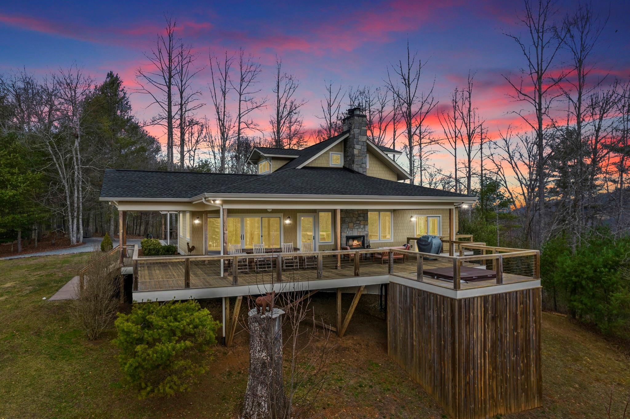 41 Rowan Hl Road Leicester, NC 28748 - Photo 2 of 48 a front view of house with yard and trees