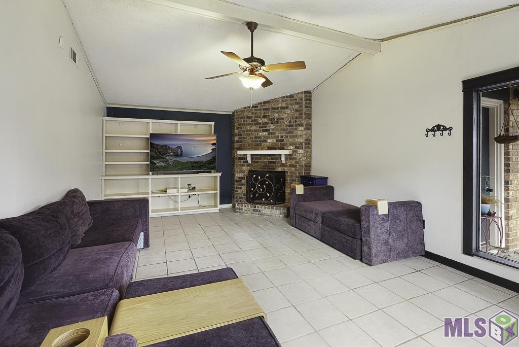 15474 Springwood Avenue Baton Rouge, LA 70817 - Photo 5 of 21 Gallery Image 5