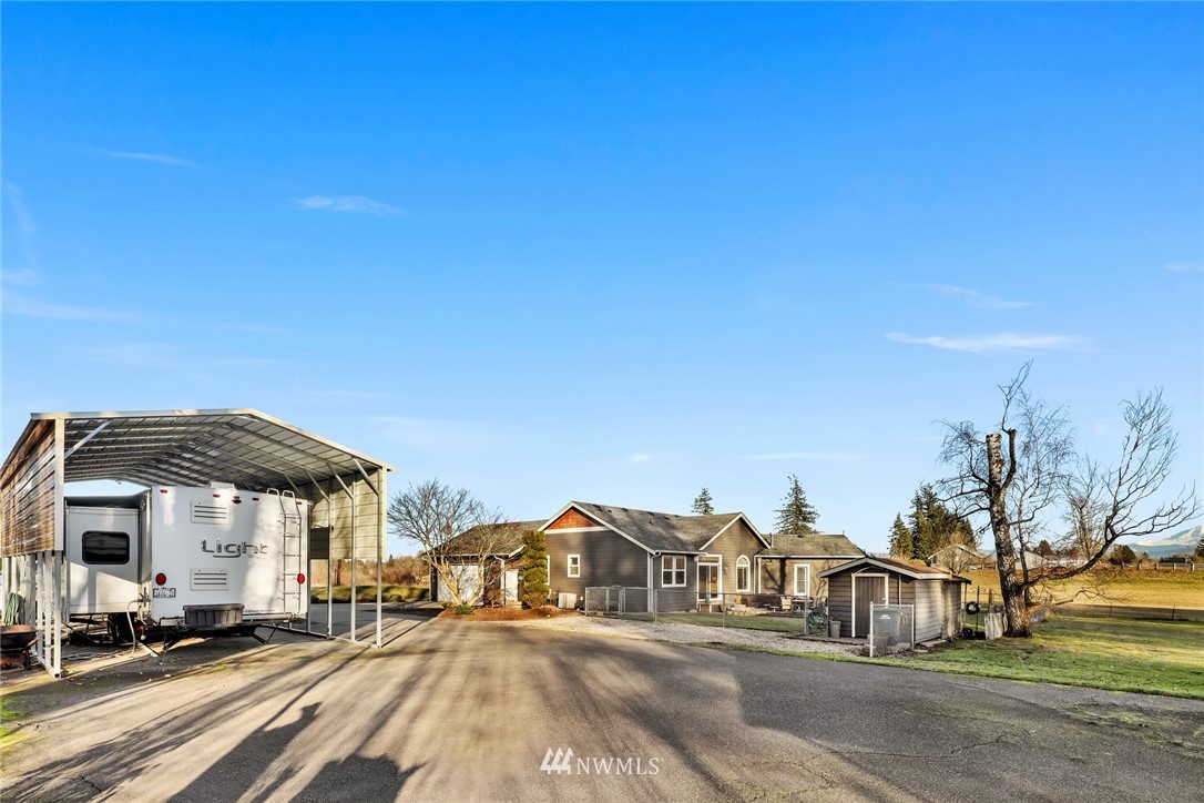 1107 Slater Road Bellingham, WA 98226 - Photo 38 of 39 a view of a street in front of house