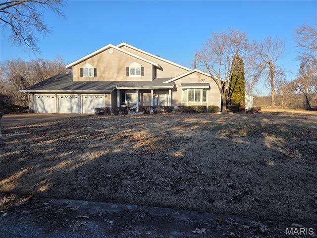 $378,000 | 26662 Lakeview Terrace, Godfrey, IL 62035