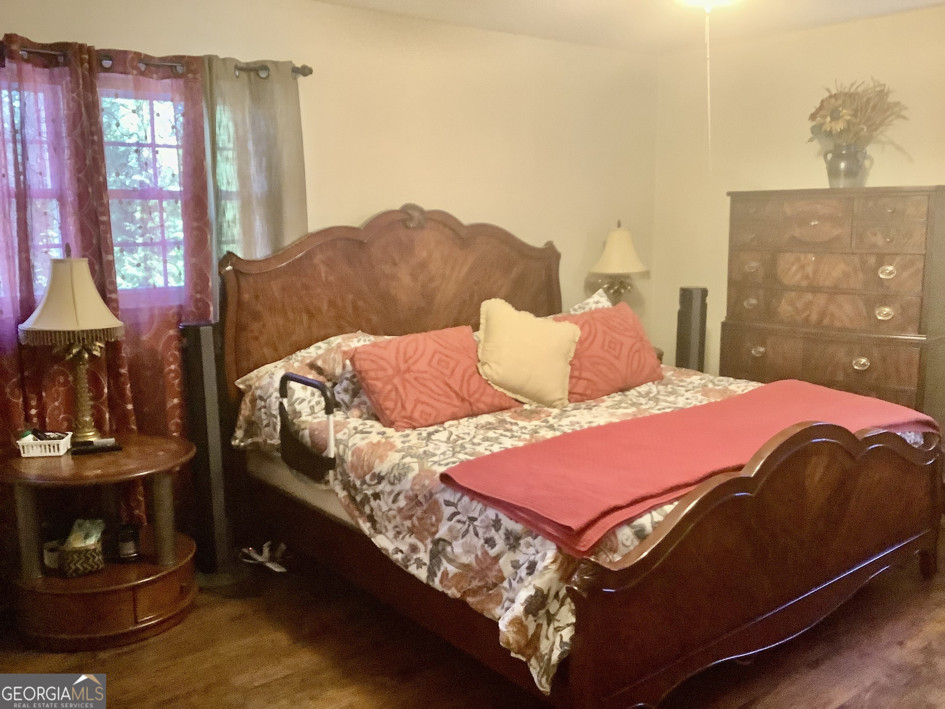 108 Deerbrook Drive Rome, GA 30165 - Photo 19 of 40 a bedroom with a bed and window