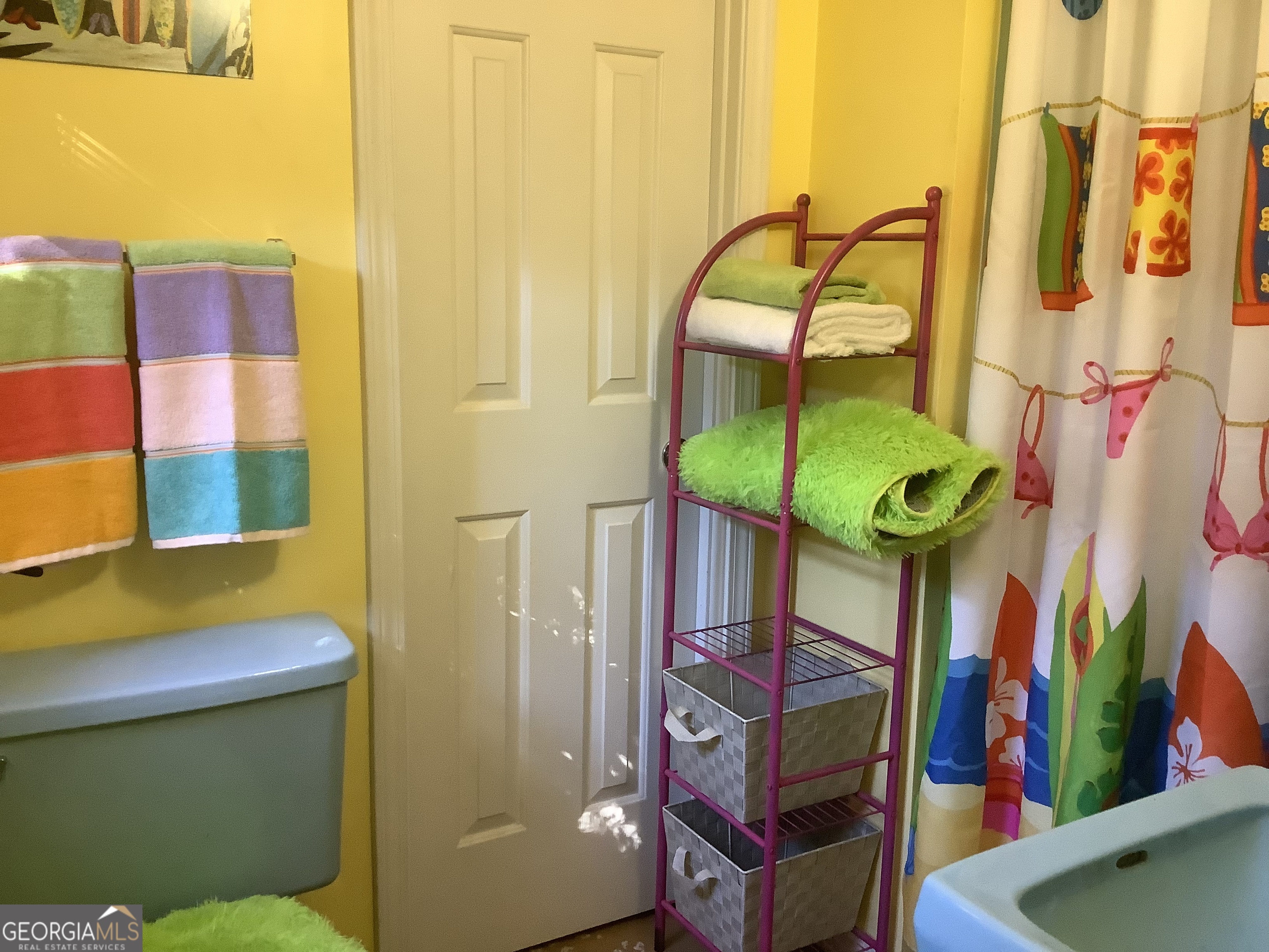 108 Deerbrook Drive Rome, GA 30165 - Photo 40 of 40 a bathroom with a sink and mirror