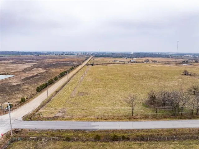 $189,500 | 1308 West 19th Street, Baxter Springs, KS 66713