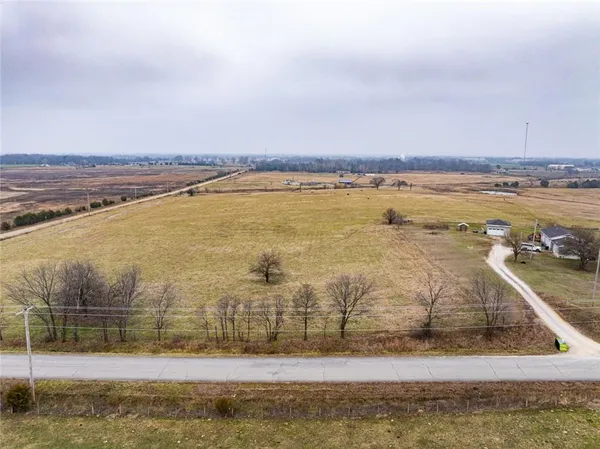 $189,500 | 1308 West 19th Street, Baxter Springs, KS 66713