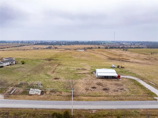 $189,500 | 1308 West 19th Street, Baxter Springs, KS 66713