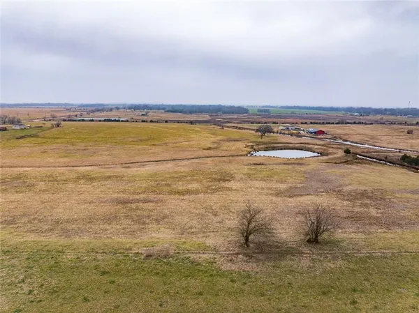 $189,500 | 1308 West 19th Street, Baxter Springs, KS 66713