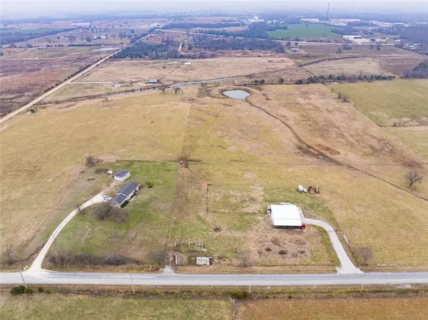 $189,500 | 1308 West 19th Street, Baxter Springs, KS 66713