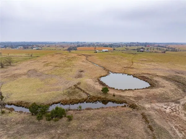 $189,500 | 1308 West 19th Street, Baxter Springs, KS 66713