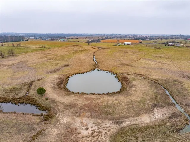 $189,500 | 1308 West 19th Street, Baxter Springs, KS 66713