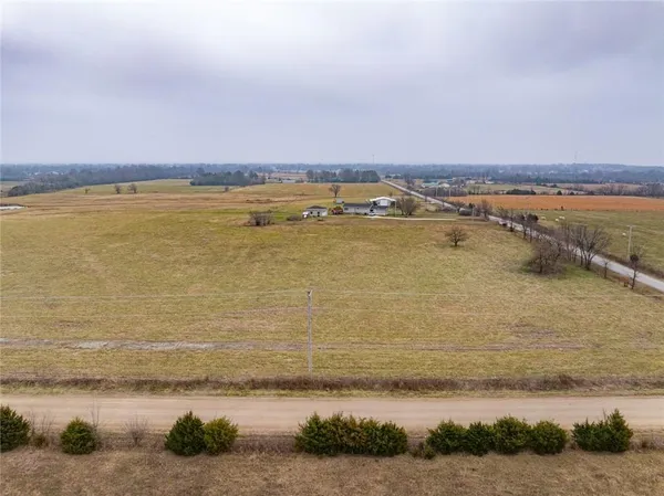 $189,500 | 1308 West 19th Street, Baxter Springs, KS 66713