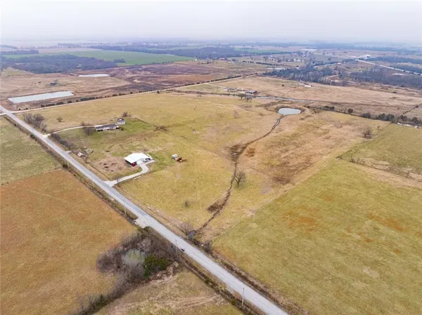 $189,500 | 1308 West 19th Street, Baxter Springs, KS 66713