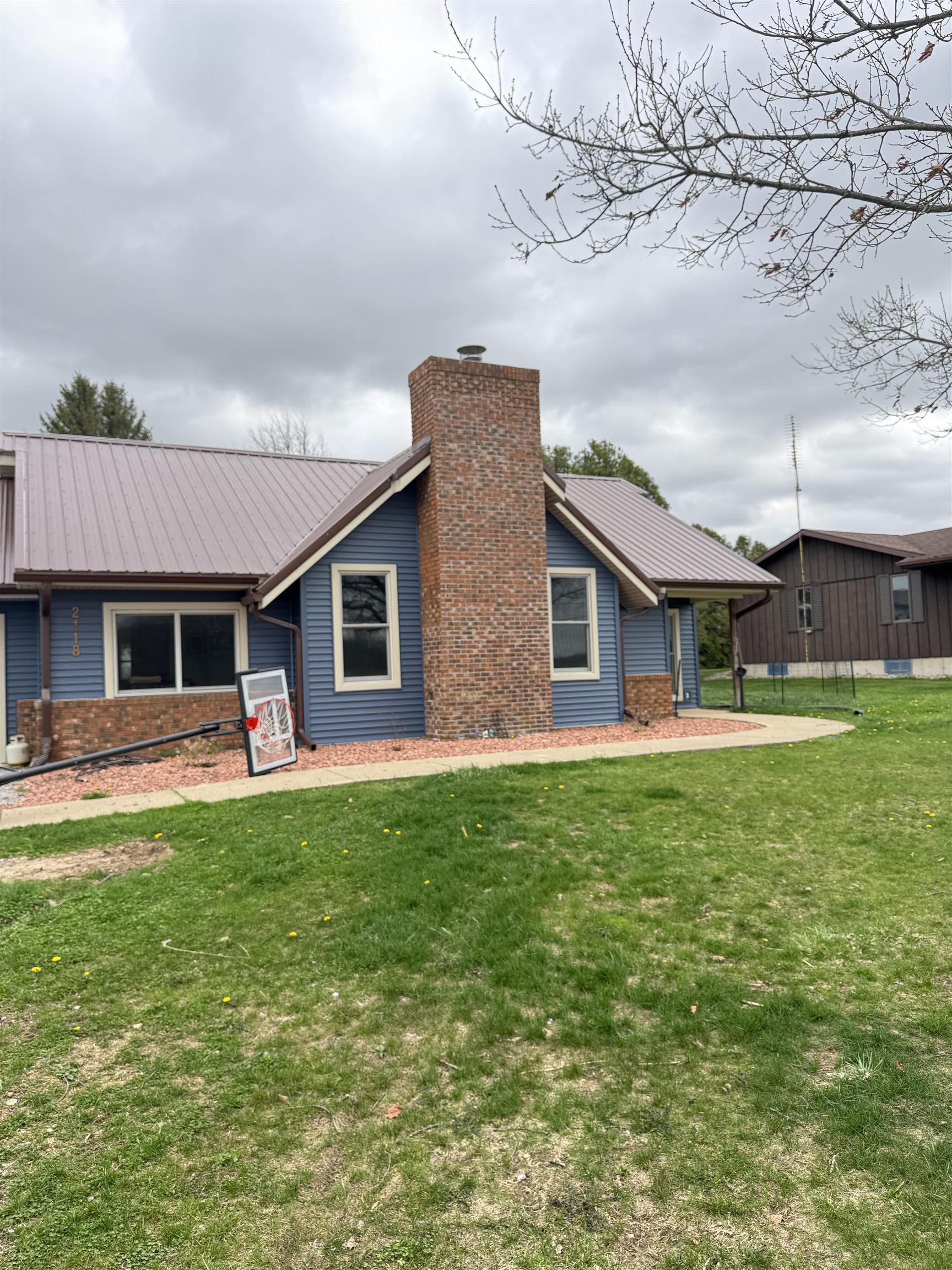 2118 South Ferguson Road Warsaw, IN 46580 - Photo 2 of 5